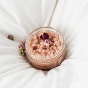 The Minor Canyon, body scrub for deep exfoliation and and smoothing